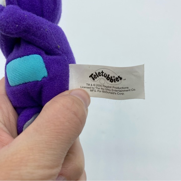 Vintage 2000 Telletubbies Tinky Winky Purple Stuffed Animal Keychain - Picture 6 of 7